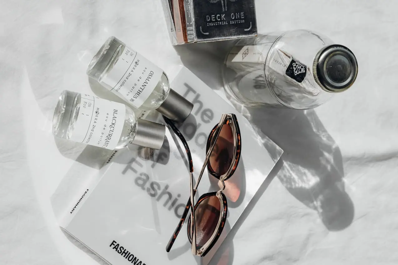 Hutarino Furniture main image