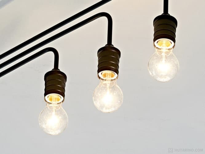 LT-1651 Narost ナロスト 電球をアップした写真