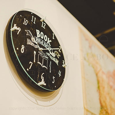 CL-1699 ホリデークロック 壁掛け時計 静かな時計 スイープムーブメント