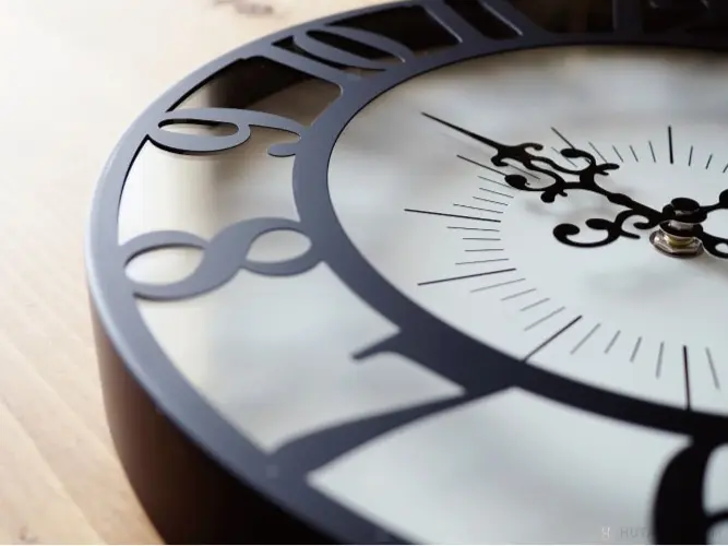 CL-4960 GISEL ジゼル WALL CLOCK 壁掛け時計 立体構造がよくわかる写真