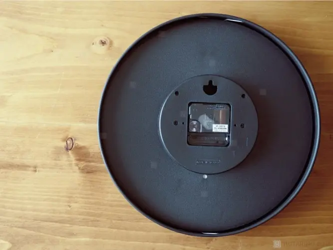 CL-4960 GISEL ジゼル WALL CLOCK 壁掛け時計 裏側の写真