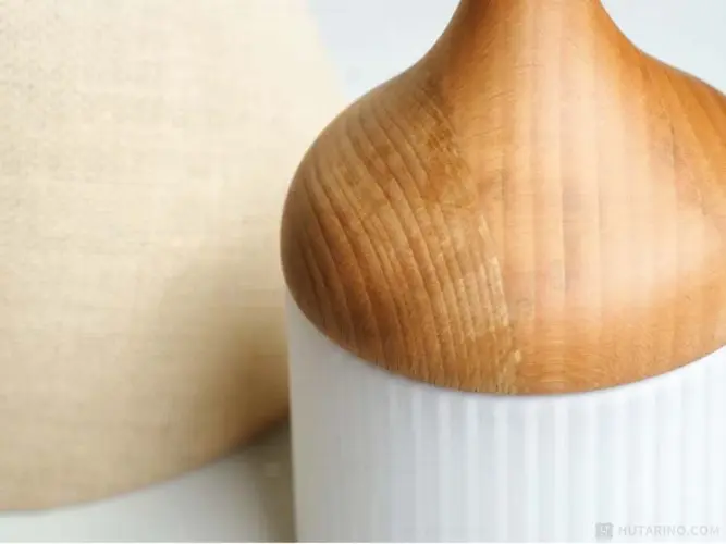 LT-3605 Valka Table Lamp ヴァルカテーブルランプ テーブルライト 木材のパーツがよくわかる写真