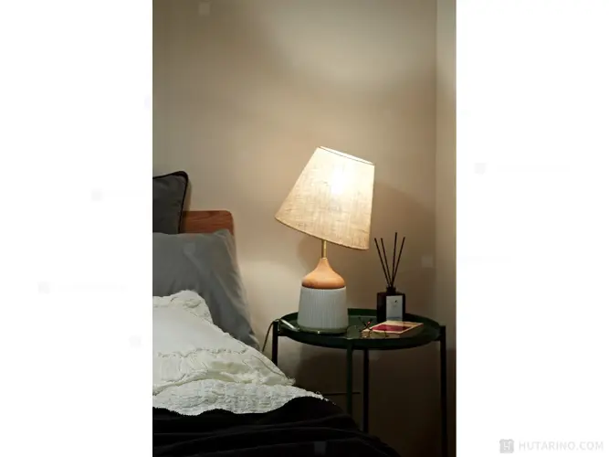 LT-3605 Valka Table Lamp ヴァルカテーブルランプ テーブルライト 寝室で使用したイメージ