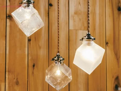 LT-2654 Quadrato クアドラト ３種類のガラスセードを並べた写真