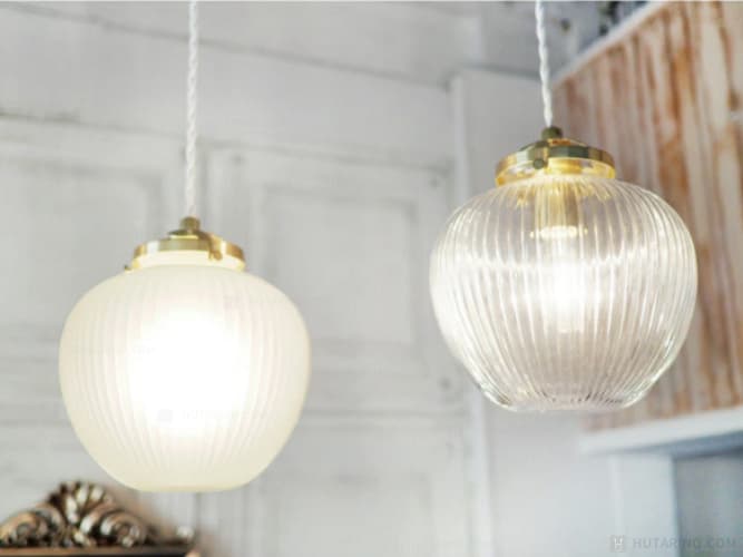 LT-4018-20 Prune プリュネ を点灯させた写真