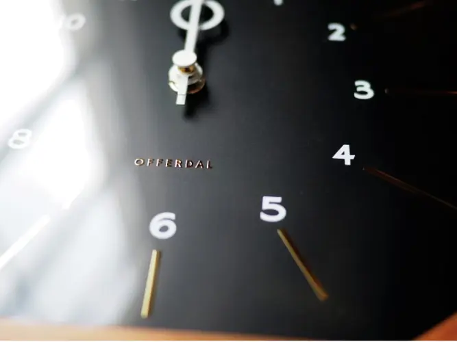 CL-3024 Belmonte ベルモンテ ブラックの文字盤がよくわかる写真