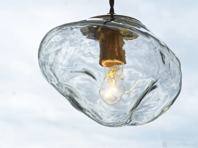 LT-4264 Neron ネロン ペンダントライト ガラスセードのフォルムがよくわかる写真