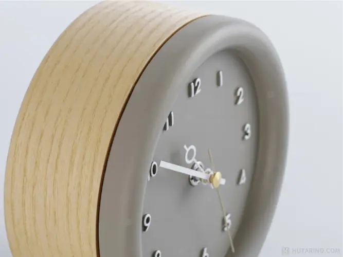 CL-4262 Smor スモル テーブルクロック 文字盤がよくわかる写真