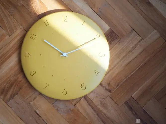 CL-4340 Kalmar カルマル ウォールクロック 静かな時計 YEのイメージ写真