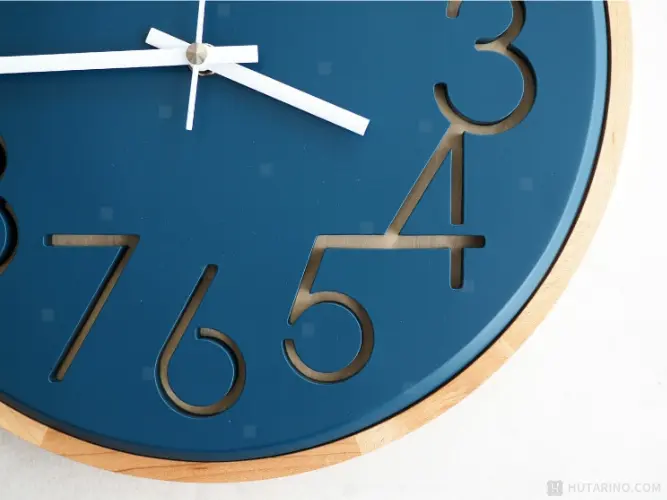 CL-4341 Nokka ノッカ ウォールクロック 文字盤の様子がよくわかる写真