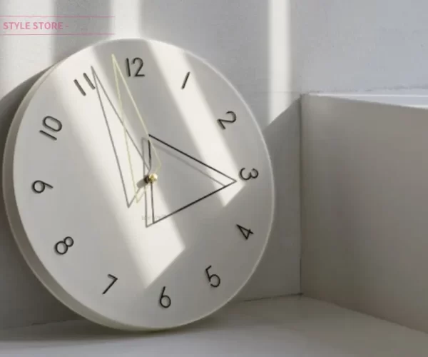 CL-4342 Kolmio コルミオ ウォールクロック イメージ写真