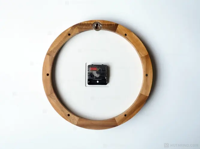 CL-4384 Ludvika ルドヴィーカ ウォールクロック 裏面のデバイス