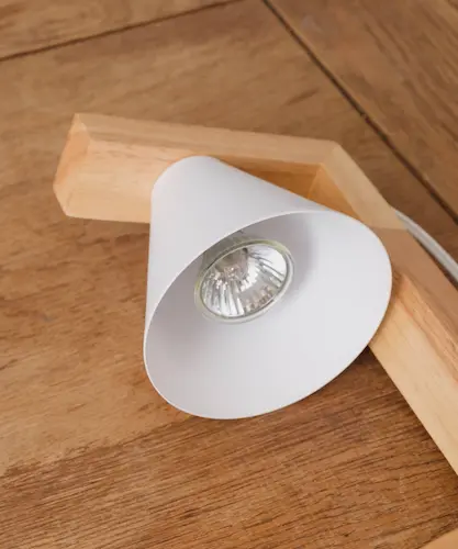 キャンドルウォーマーのハロゲンランプの写真