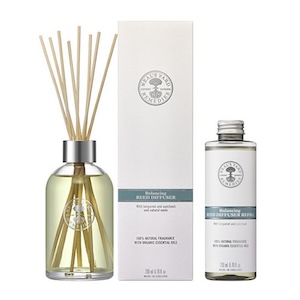 100%ナチュラル＆オーガニック　NEALS YARD REMEDIES リードフレグランスディフューザー バランシング