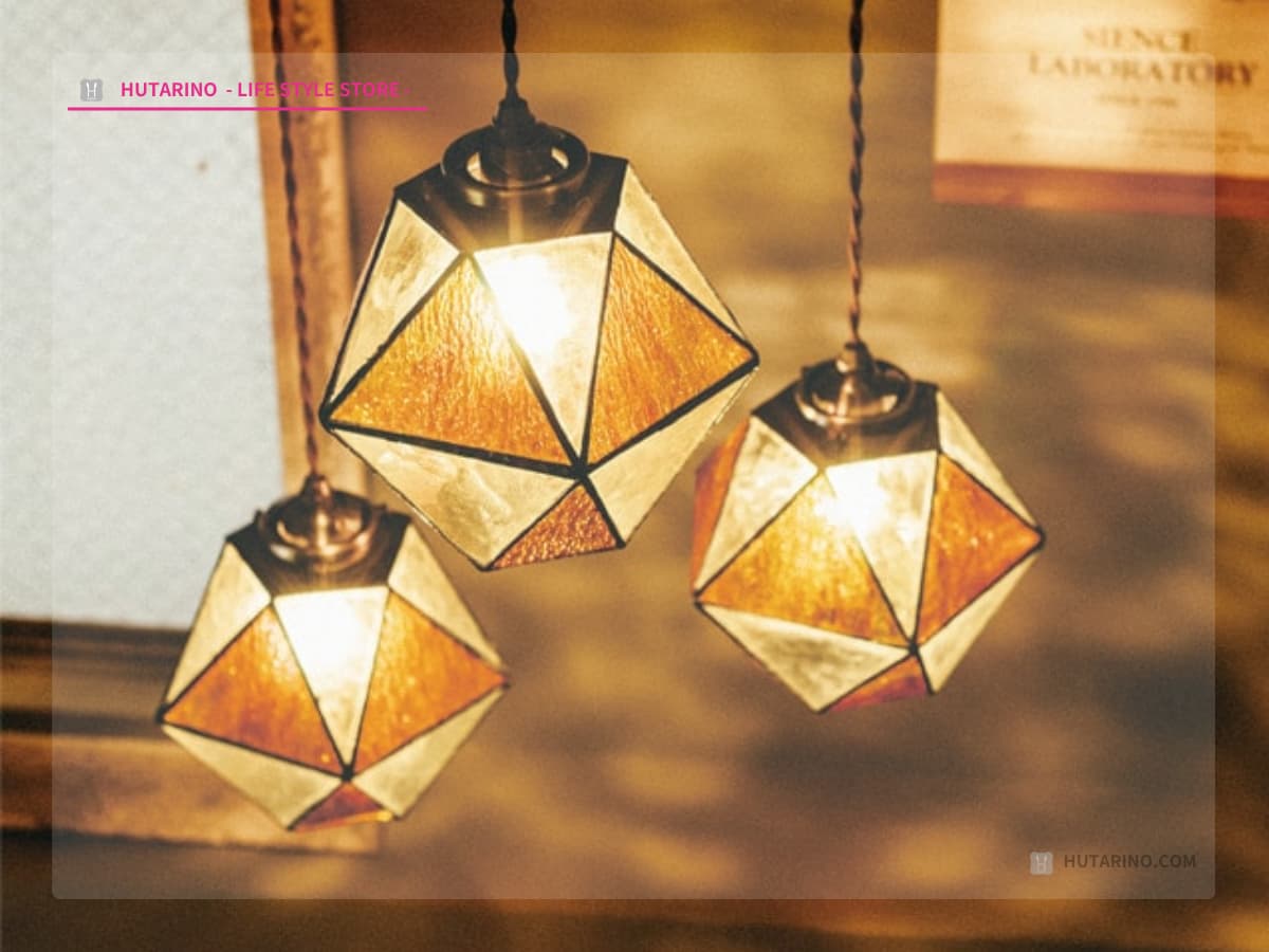 【Maryse マリーズ ダングル3】ステンドグラスの温もり。ダクトレール不要の3灯ペンダントライト | LT-1328/1329/1330